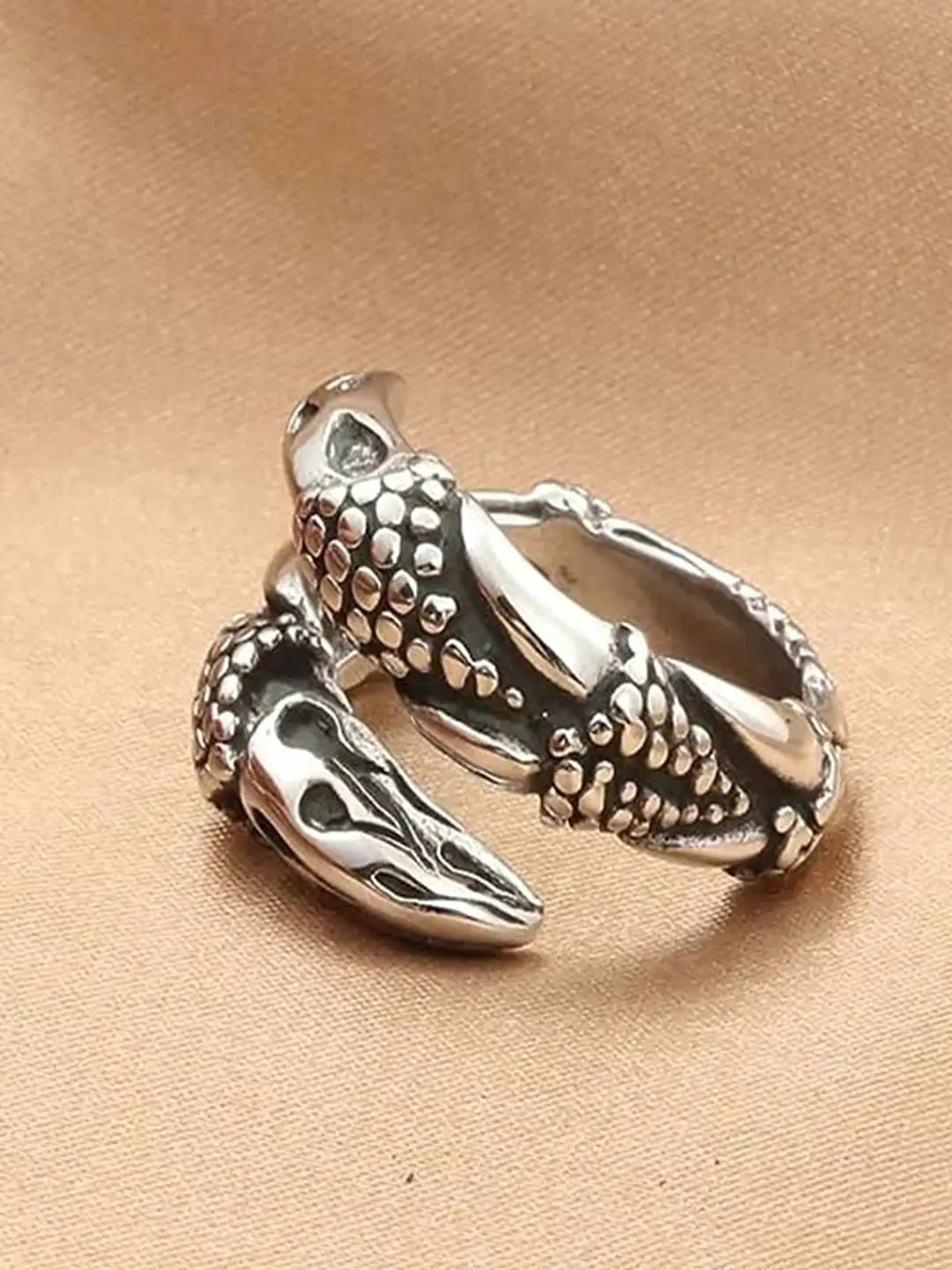 Retro Unique Double Claw Ring